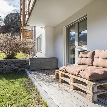 Cosy For 2 People In